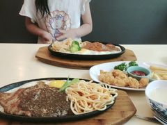 -雅泰来(解放路店)