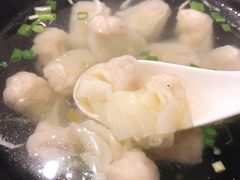 手工小馄饨-巧燕坊一笼一蒸(庆春广场地铁站店)