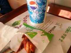 -华莱士·全鸡汉堡(光华路店)