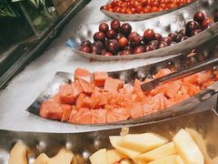 -金滏山烤肉·海鲜·火锅自助餐厅(襄阳万达店)