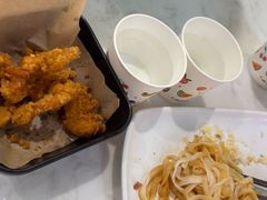 -甘掌门·化州驰名牛杂粉(越秀店)