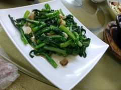 -广宁炭炉鸡煲·富临门饭店