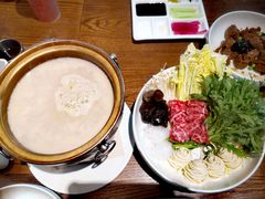 酸菜火锅面-小大董·烤鸭(王府井apm店)