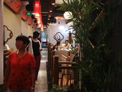 -万重锦·人文川菜馆(骡马市店)