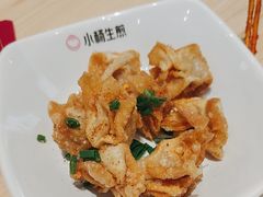 -小杨生煎(金山百联购物中心3楼店)