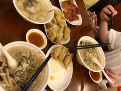 -小姜锅贴(凤凰街店)