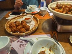 -黄泥岗·地道湖北菜(奥特莱斯店)