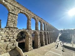 -塞哥维亚输水道