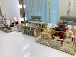 大堂-初颜品佑肌肤管理