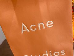 -Acne Studios(芮欧百货店)