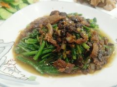 -大鸭梨烤鸭店(金顶街店)