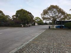 -上海四季花港-停车场