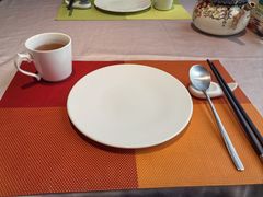 -艾尼巴億餐厅 Aini Bayi Restaurant(曲阳路店)