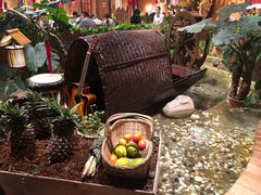 -老滇山寨•云南特色菜•地方菜•民族风情歌舞表演(金碧店)