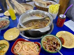 -马路边边·成都串串(翠柏路店)