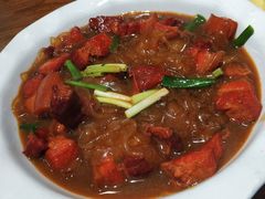 猪肉炖粉条-东来菜馆•手抓海鲜家常菜•海鲜锅贴(鸽子窝店)