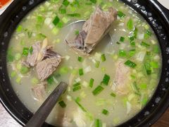 清炖羊羔肉汤-贯贯吉·清真餐厅(浙江中路店)