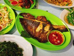 -明记烧鱼美味店