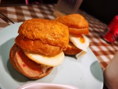 -新大咀港式茶餐厅(宝山万达店)