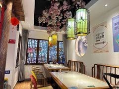-春天里餐厅(西田城店)