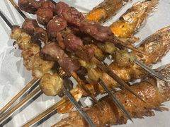 -京狮炙燥·精酿烧烤(首经贸店)