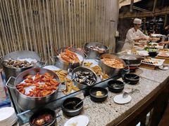 -怡豪大饭店·49楼旋转自助餐厅