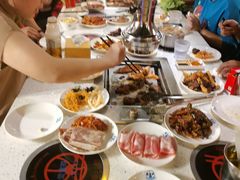 -爱客得牛排海鲜烤肉·火锅自助(春熙路黑金好店)