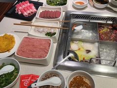 -海底捞火锅鲜切牛肉主题店(长寿路店)