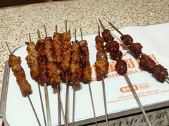 -小董哥烤串·爆汁大油边(故宫店)