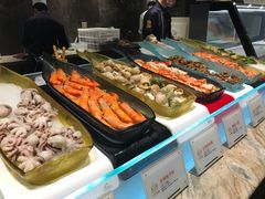 -半岛翡丽海鲜自助餐厅(观风亭店)