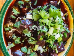 -拈签一笑黄牛肉辣卤串串
