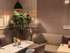 -潮一不贰·法式甜品·生日蛋糕·西式简餐(外滩店)