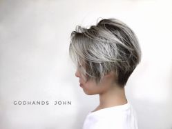 -Godhands美发设计沙龙