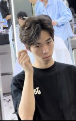 -藤野造型烫发染发