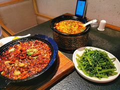 -万重锦·人文川菜馆(骡马市店)