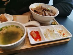 -熊吞·大碗丼烧肉饭(西市场嘉华店)