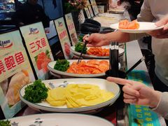 -遇上西雅图多融合海鲜自助餐厅(中房金谊广场店)