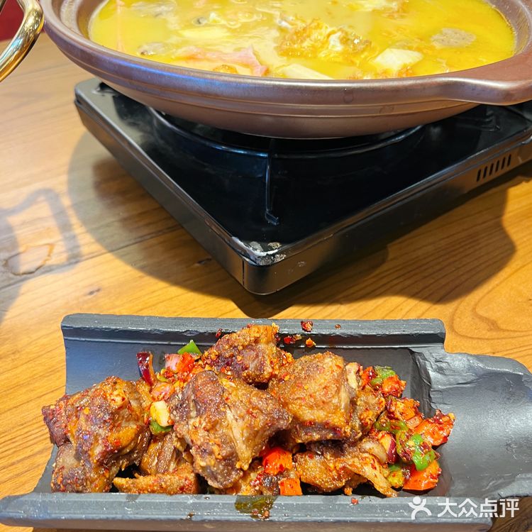 来丽江总要吃一回雪山鱼