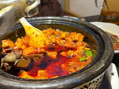 -万重锦·人文川菜馆(骡马市店)