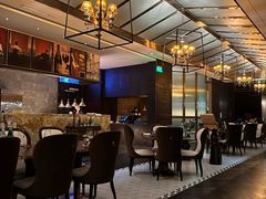 -卡佩罗意大利餐厅及酒吧Al Cappello Trattoria