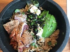 牛油果吞拿鱼石锅饭-ATLAS COFFEE(雅居乐中心店)