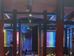 -老牌坊云南鱼豆花火锅(哈西万达店)