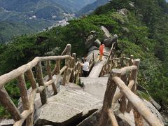 -罗田薄刀峰风景区