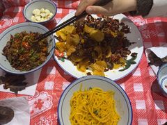 -荆九爷爆炒桥头三嫩(夫子庙店)