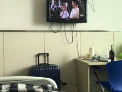 -上海市松江区泗泾医院