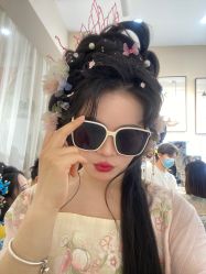 -一揽芳华汉服旗袍体验馆(拙政园店)