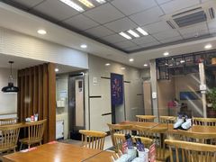 大堂-鑫花溪牛肉米粉(凤凰街创始总店)