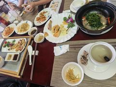 -亚龙湾老厨房·海南家常味
