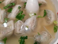 青菜大馄饨-南城香·饭香串香馄饨香(青年路店)