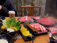 -呷哺呷哺(普陀乐购真北店)